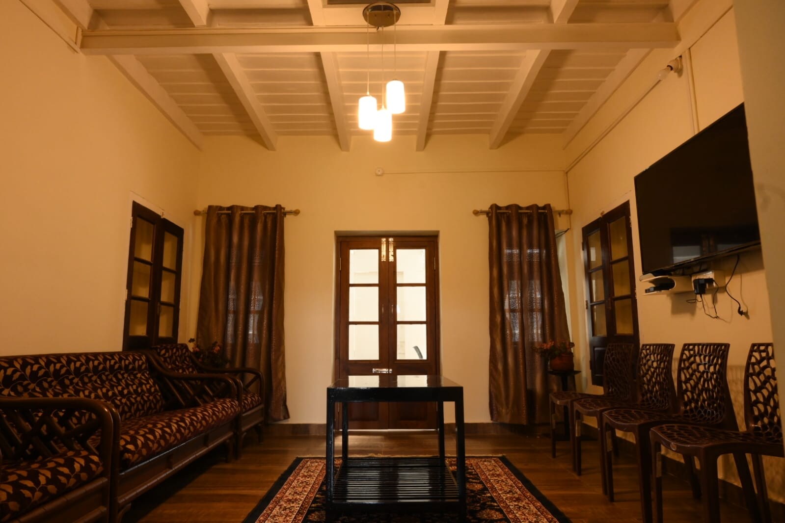 Salamath hall - The British Bunglow - Tap to explore photos