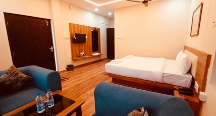 Chhau Palash Villa Baranti Room Type - Cottage Deluxe King Bed Room with Hill View