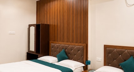 Hill Couch Resort Room Type - Luxury Mountain View Room with Gym Access Hill Couch Resort Room Type - Luxury Mountain View Room with Gym Access