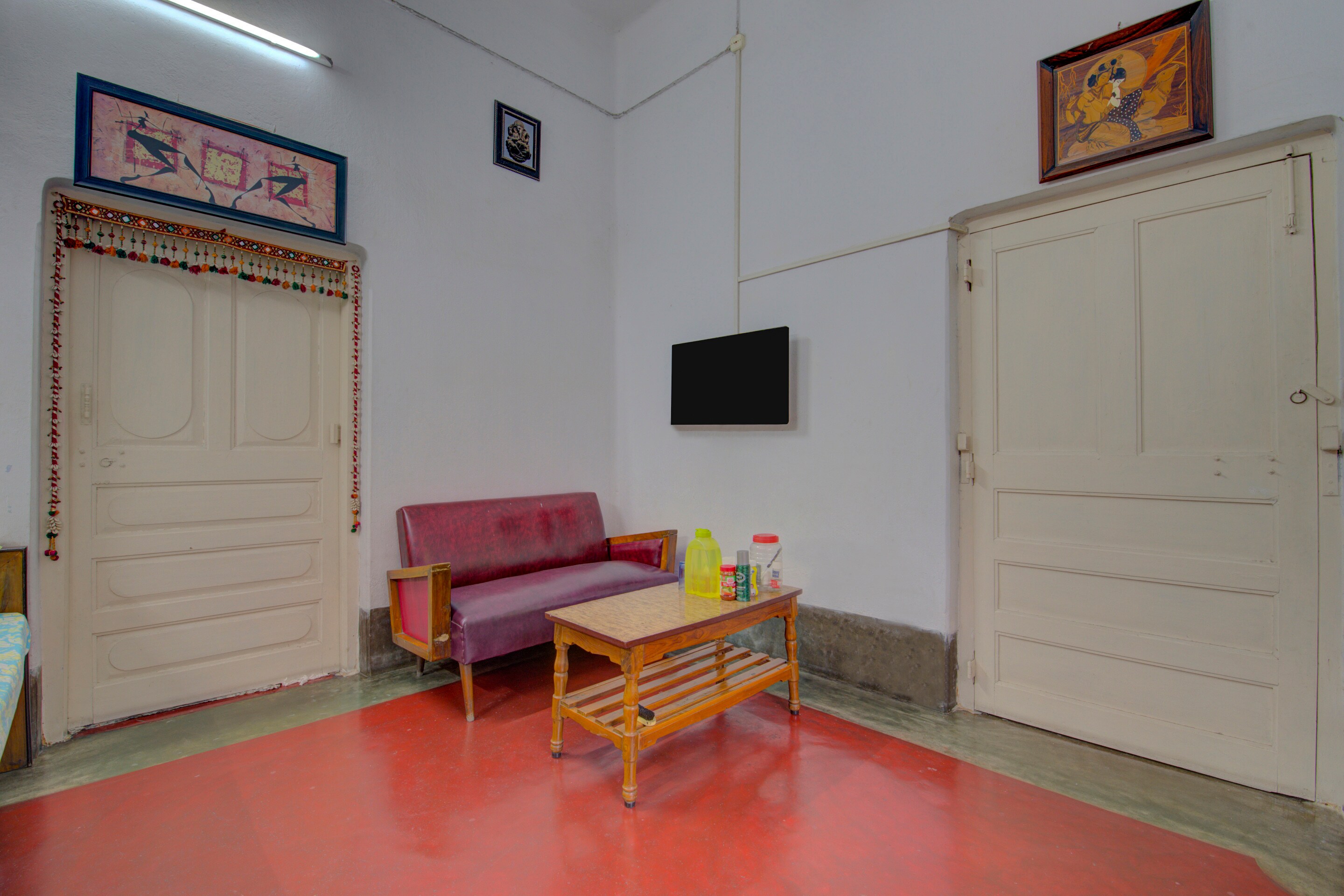 Smriti Sadan Homestay - Tap to explore photos