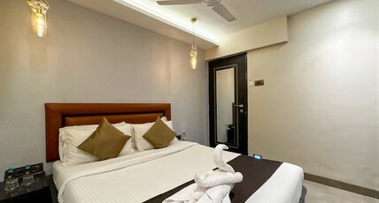 Gulf Hotel Colaba Room Type - Super Deluxe Dbl with Window