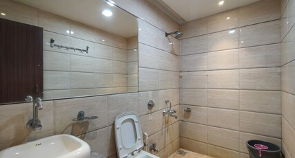 Hotel Royal In Room Type - Twin Bed Room with Complimentary