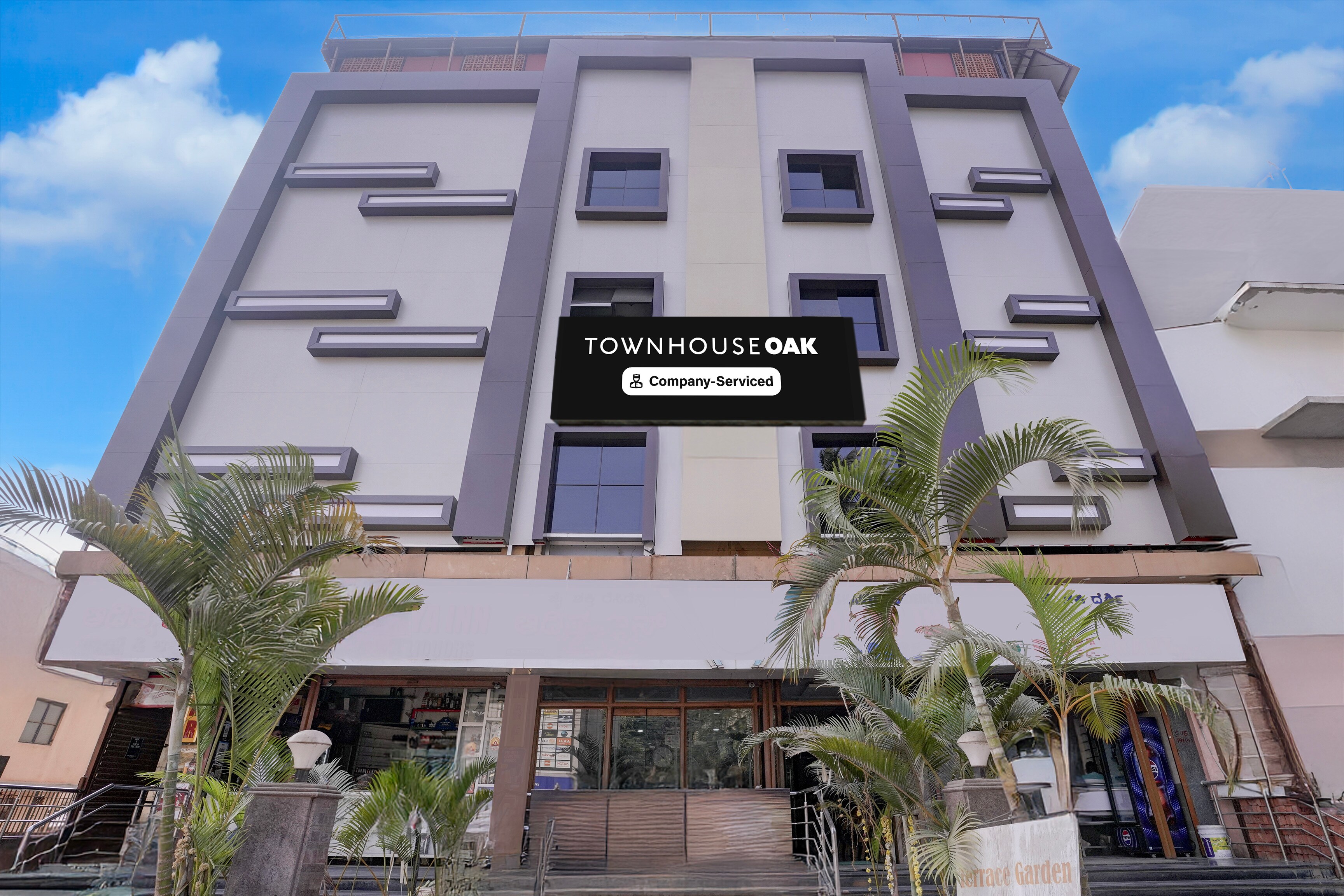 Super Townhouse Oak Dharwad New Bus Terminal Formerly Hotel Aditya Inn - Tap to explore photos