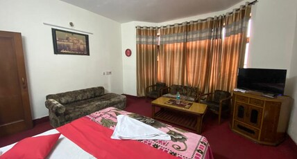 Hotel New Akash Ganga Room Type - Super Deluxe Room