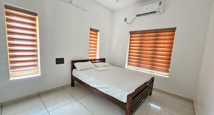 Lotus Munroe Homestays Room Type - Double Room with Balcony