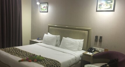HOTEL PARADISE INN AGRA Room Type - Premium Room