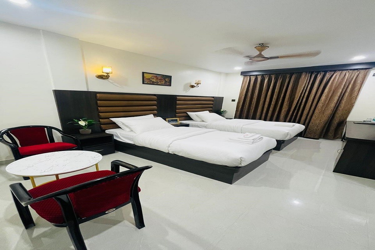 Hotel classic inn - Tap to explore photos