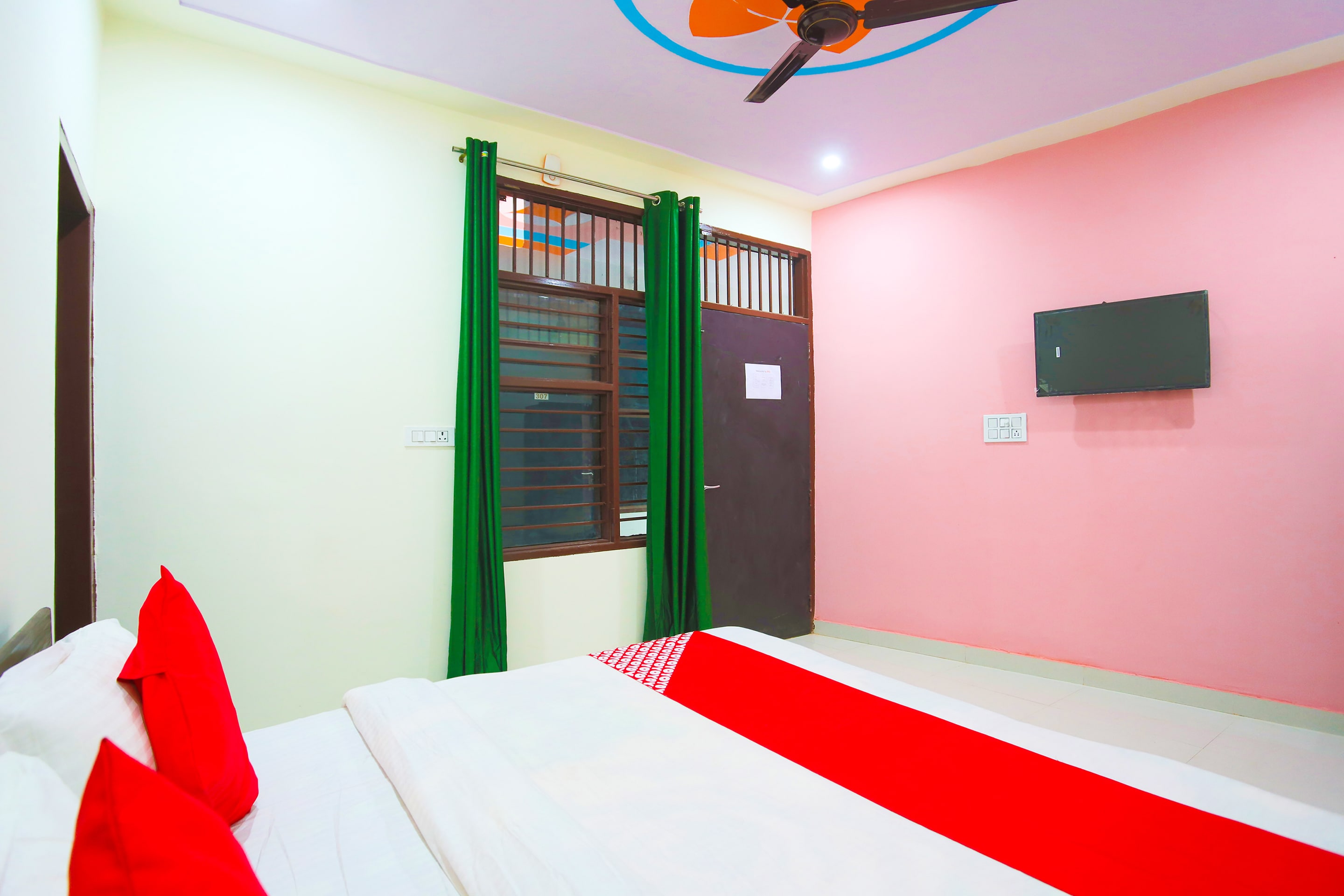 Hotel O KD Guest House - Tap to explore photos