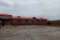 Hotel Nakshatra Resort