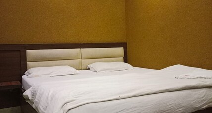 Hotel Sunny Room Type - Standard Non Ac