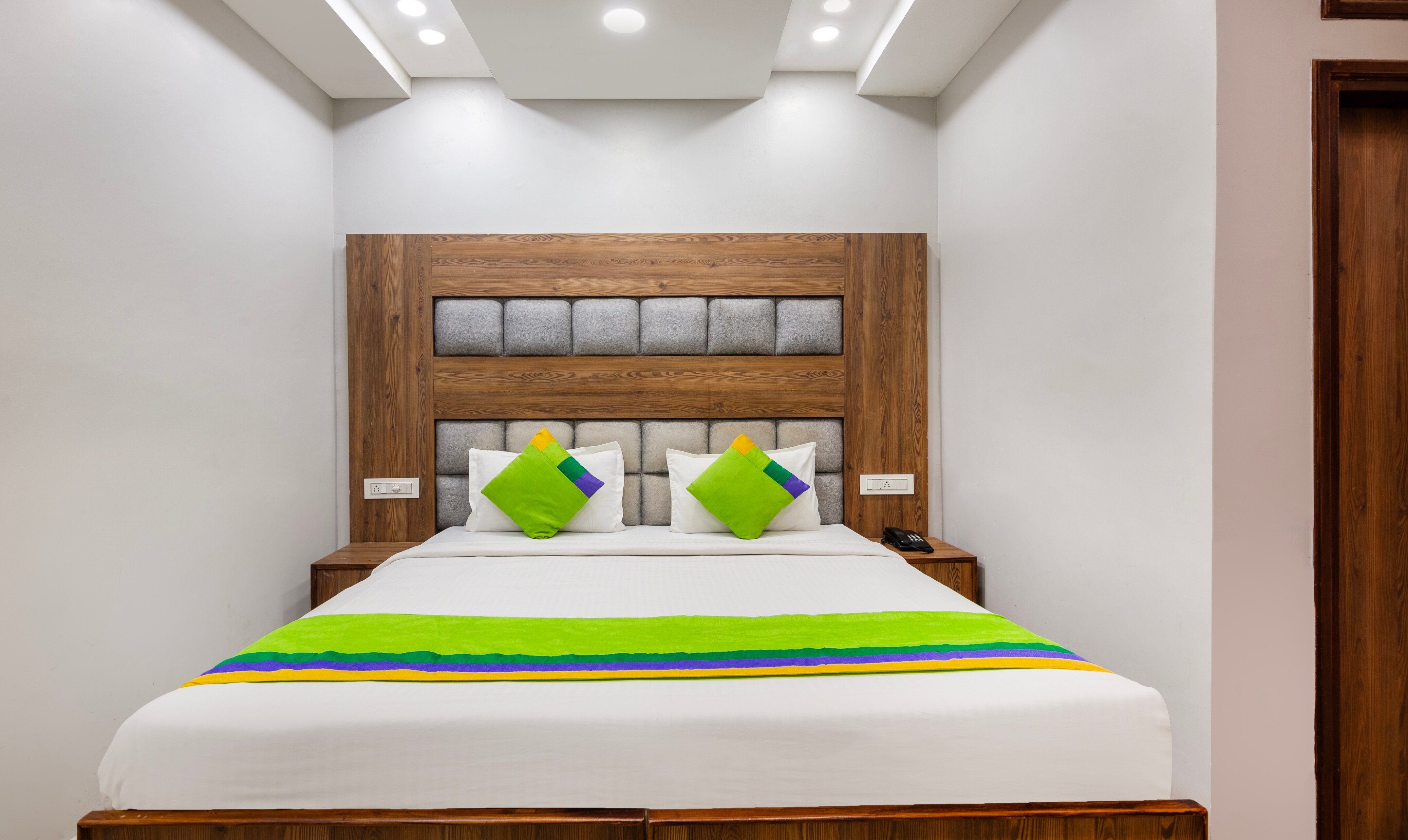 Treebo JD Residency Mohali - Tap to explore photos