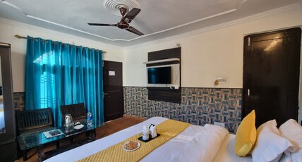 Hotel Staywell Room Type - Deluxe Room