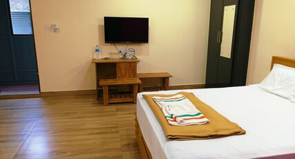 Manasa Inn Room Type - Deluxe non ac