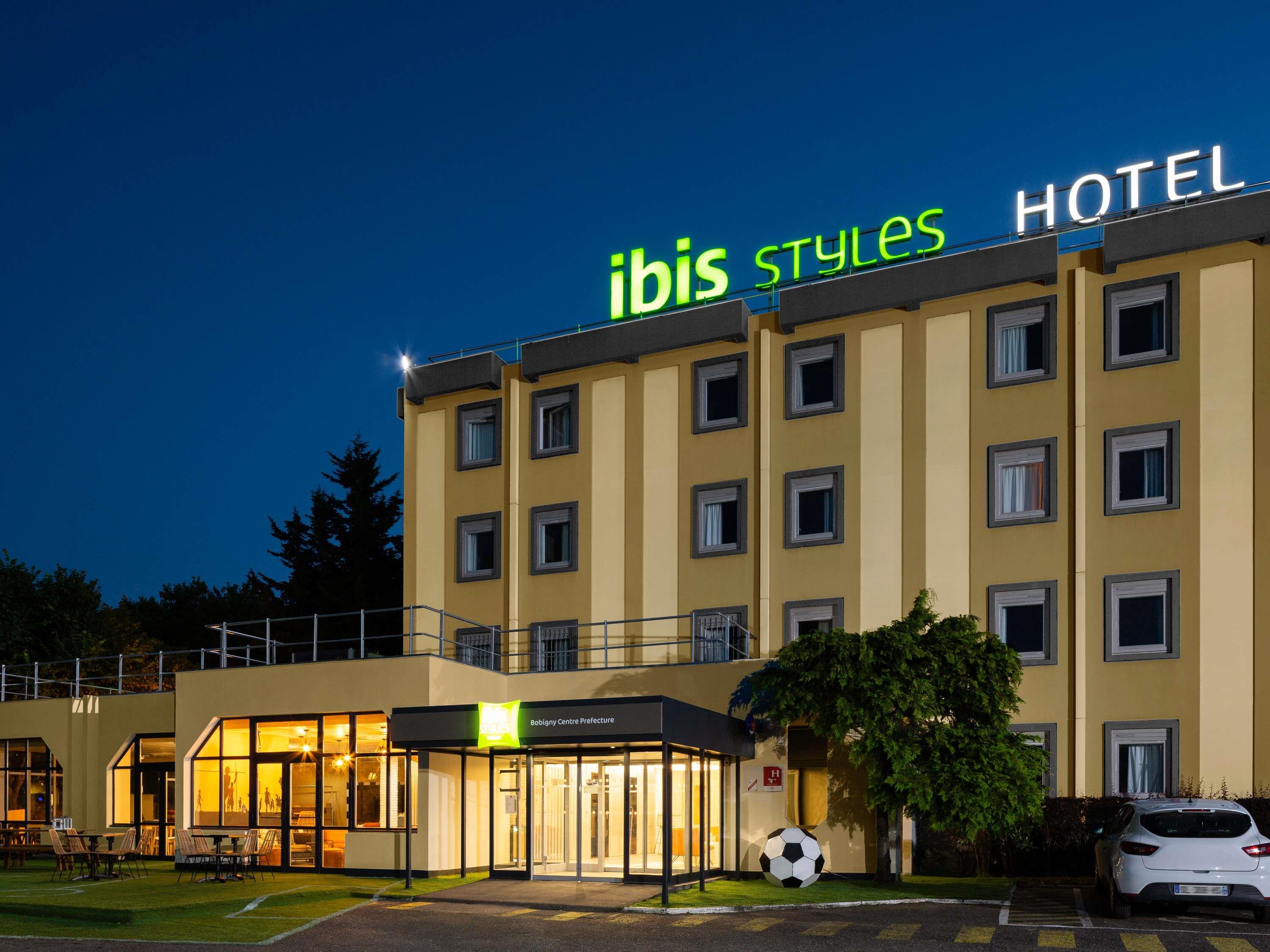 ibis Styles Bobigny Centre Pr - Tap to explore photos