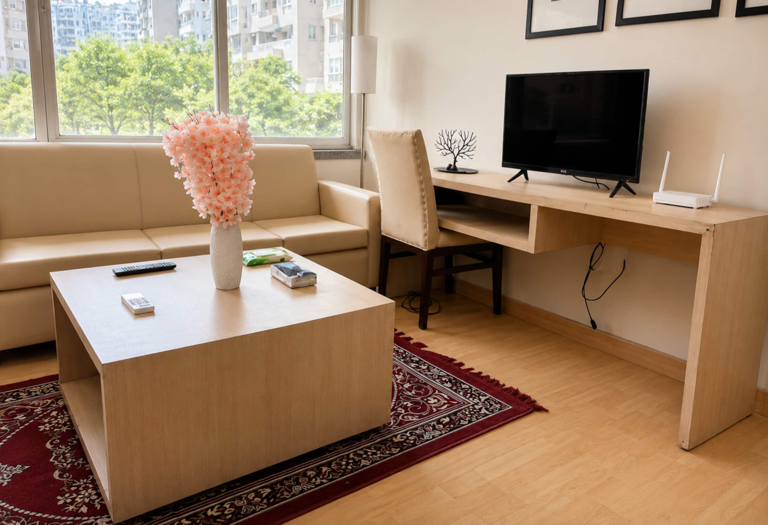 Bella Nest-Cozy Studio Apartment-Near Noida Sec62 - Tap to explore photos