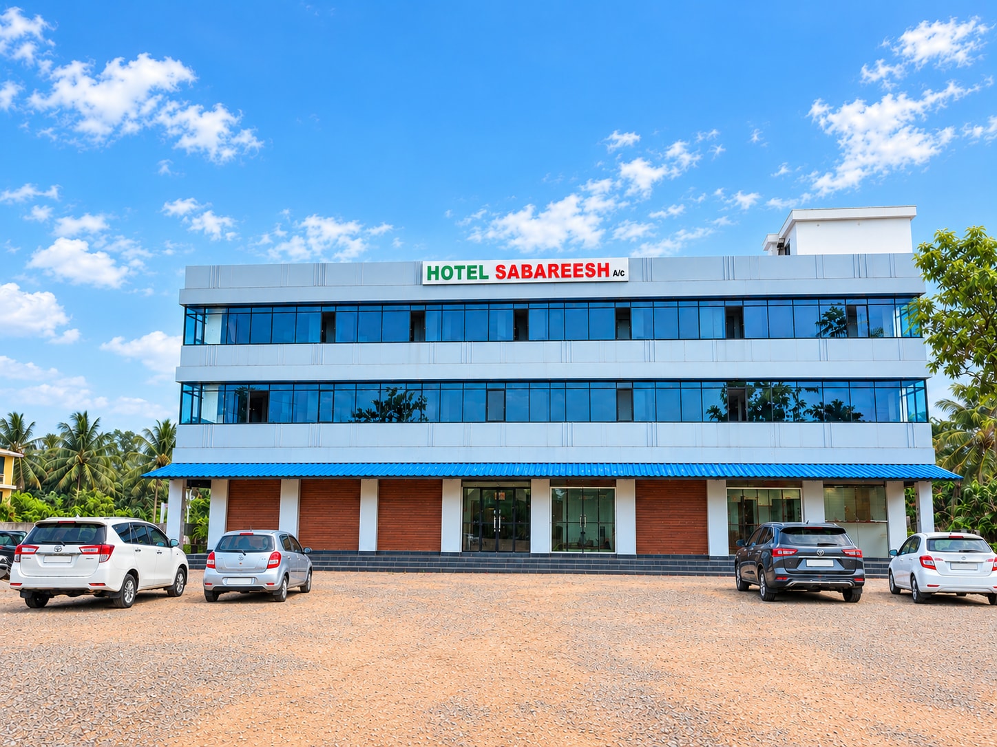 HOTEL SABAREESH - Tap to explore photos