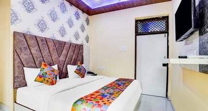FabHotel Ratraksh Room Type - Deluxe Room