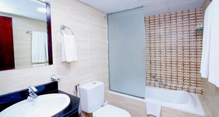 Royal Falcon Hotel Room Type - Junior Suite Exclusive.