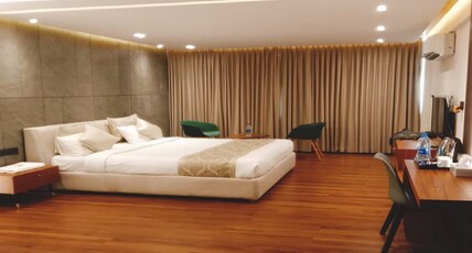Hotel Bekal International Room Type - Suite King Room