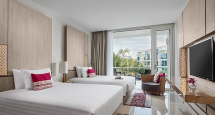 Splash Beach Resort Room Type - EXECUTIVE DOUBLE DOUBLE BALCONY Splash Beach Resort Room Type - EXECUTIVE DOUBLE DOUBLE BALCONY