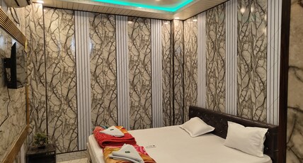 HOTEL VIRAJ Room Type - Standard Room - AC