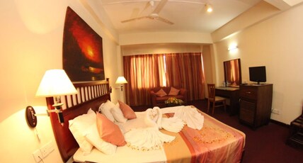 Hotel Janaki Room Type - Deluxe Double Room