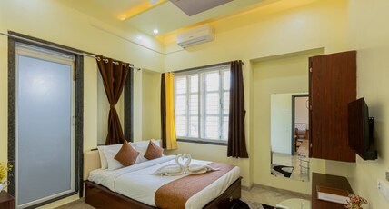 Silver Galaxy Resort Room Type - Deluxe Room without Balcony