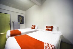 OYO 560 Chang Hostel Suvarnabhumi