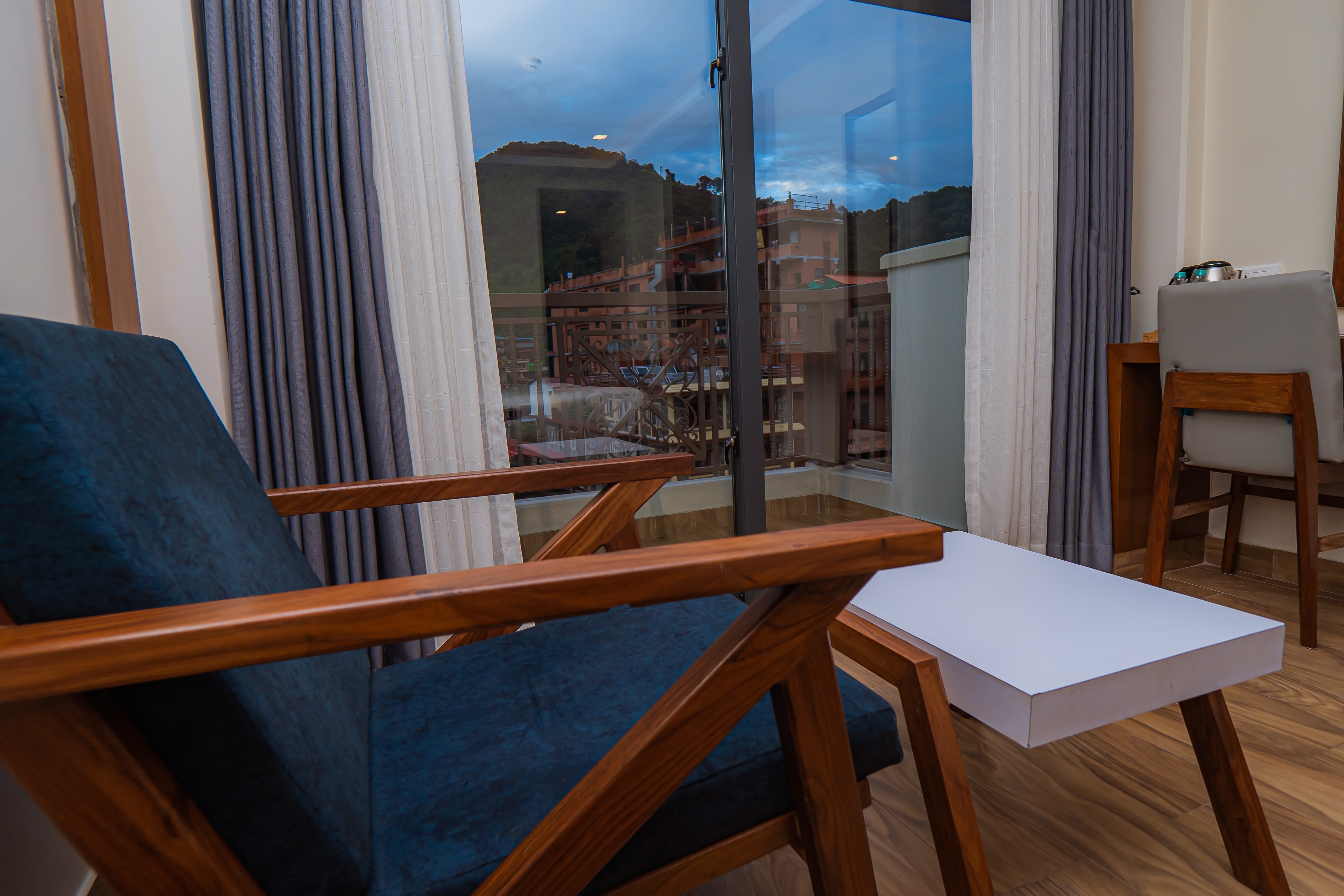 Hotel Fewa Trip - Tap to explore photos