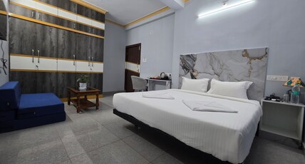 Hotel Indus Luxury Room Type - River View Deluxe Room