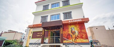 MGR PARKINN