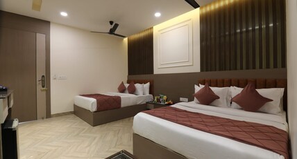 Hotel STAY INN Room Type - Super Deluxe Room