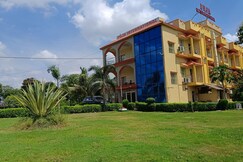 Puja International Hotel