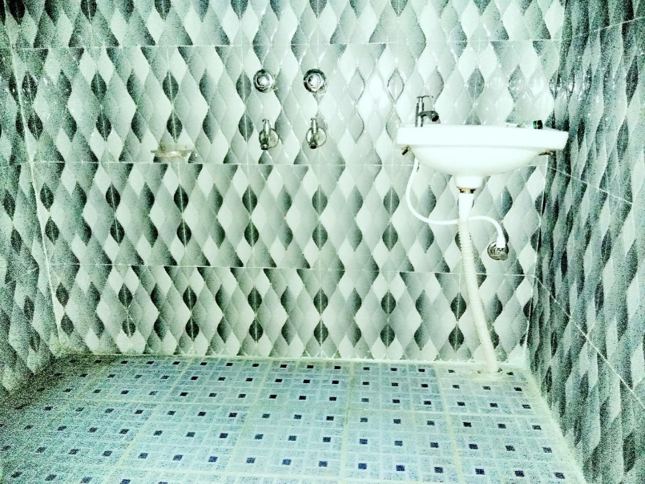 AIIMS NAGAR REST HOUSE - Tap to explore photos