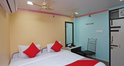 Sri Vinayak Residency Room Type - Deluxe Room Twin Sharing