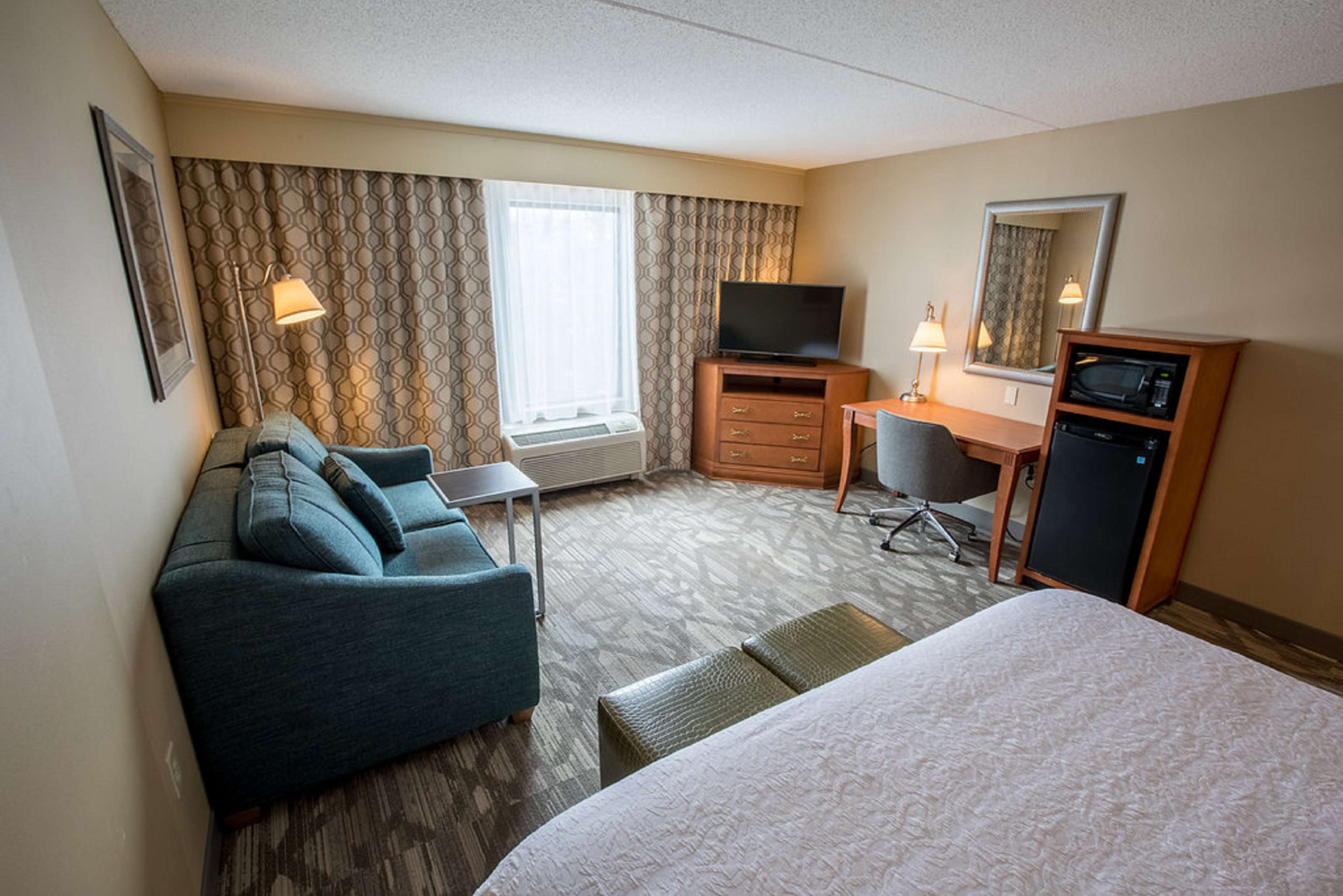 Hampton Inn & Suites by Hilton Tilton - Tap to explore photos