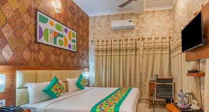 Treebo Una Regency - Near Danapur Railway Station Room Type - Standard Room