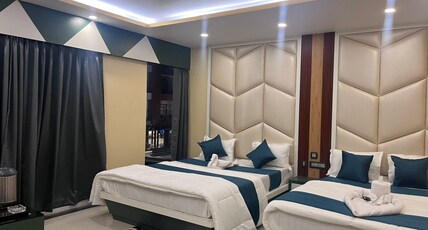 ROYAL CLASSIC HOTEL Room Type - Delux Family Room