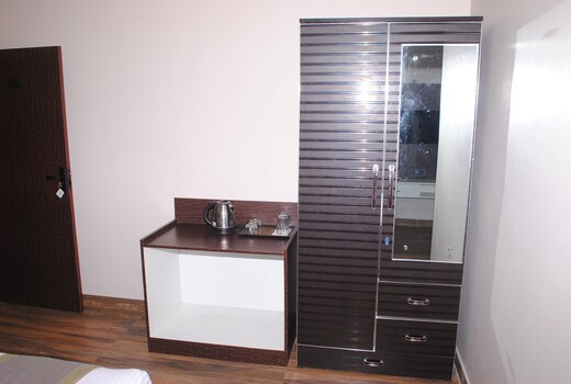 HOMELY STAY
