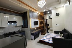 Rooms of luxury home kitchen Wi Fi AC tv parking digi lock