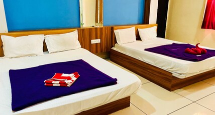 Hotel Palash Room Type - Deluxe Four Bed Room