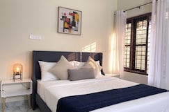 Rooms of VAR Fun Haus AC 4BHK 8 Min Walk Beach Foosball