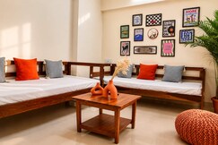 Bold Retro 3 BHK in BKC
