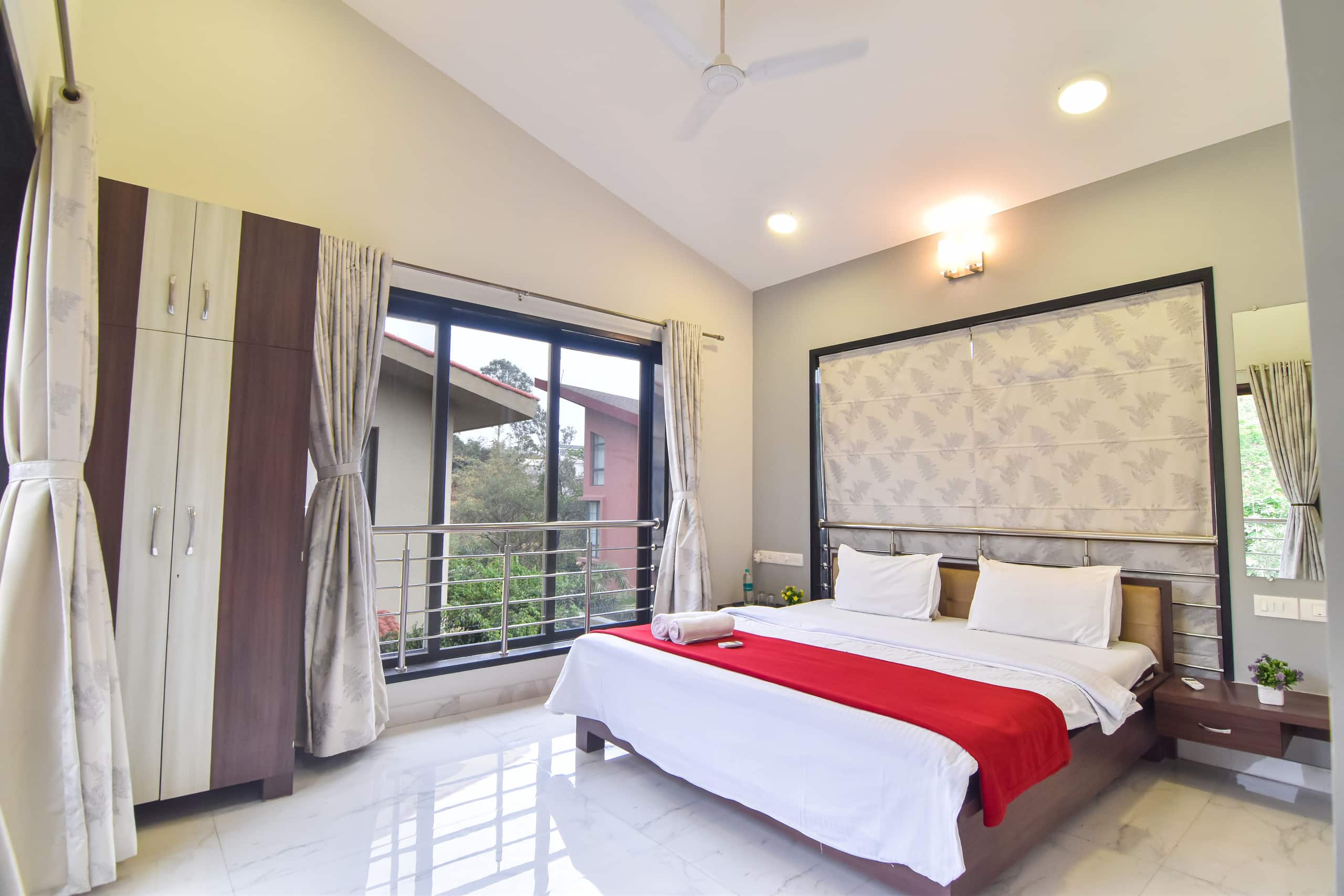 Tiara Rose 5bhk Pure Veg Villa With Jacuzzi - Tap to explore photos