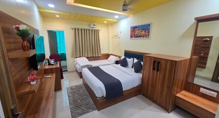 Hotel Vindhya Ganga Inn Room Type - Executive Room Triple Bed With Balcony