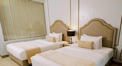 MCollection - Scenic Tagaytay Getaway with Taal Views Room Type - Tagaytay Stay with Balcony and Taal View MCollection - Scenic Tagaytay Getaway with Taal Views Room Type - Tagaytay Stay with Balcony and Taal View