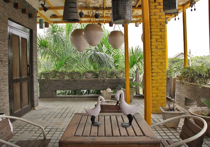 Aakriti Hotels - Tap to explore photos