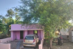 Tiru Arunachala Village House
