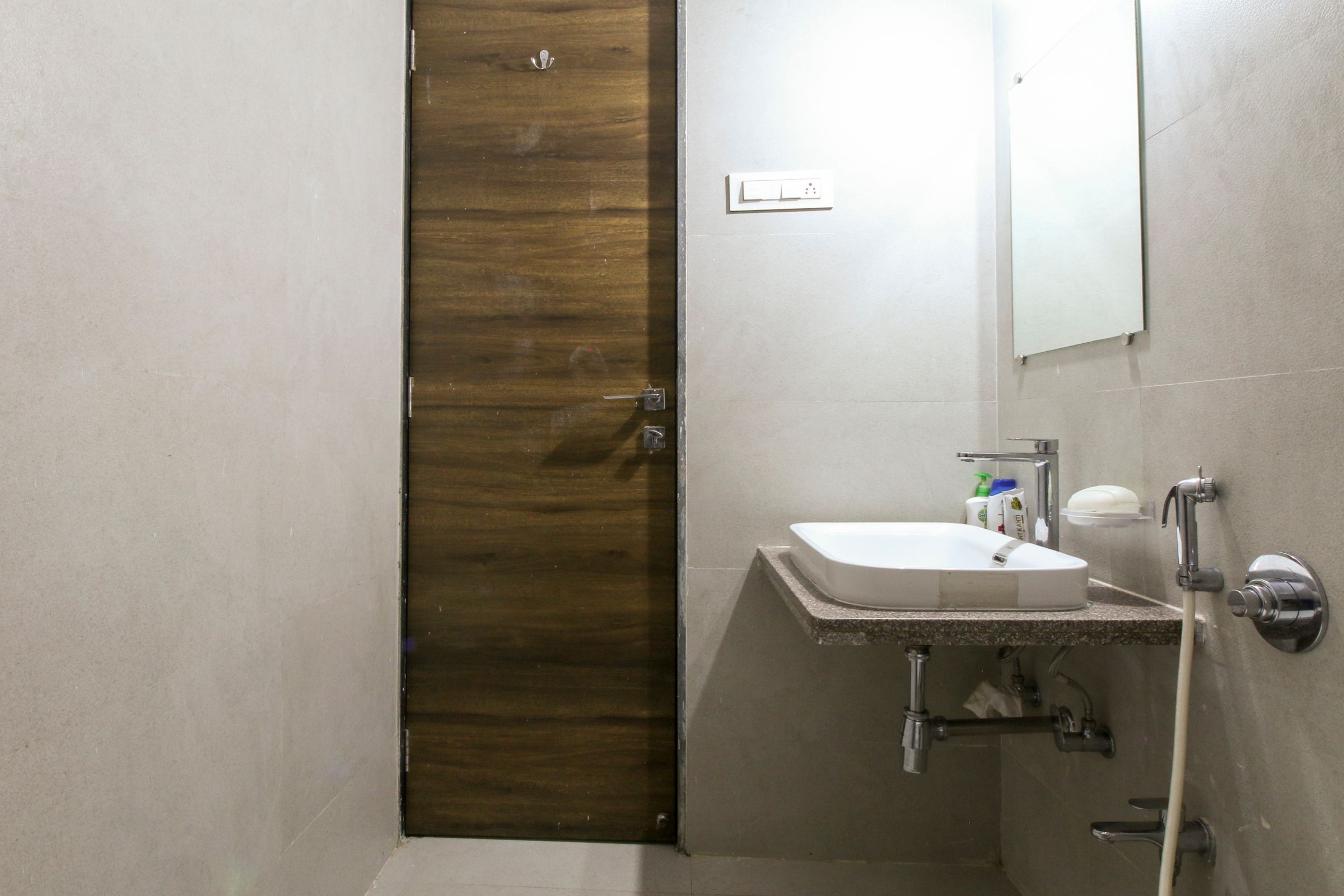 Astha home Service apartment in Goregaon - Tap to explore photos