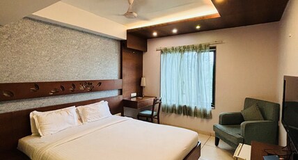 HOTEL KANAN Room Type - Super Deluxe Room